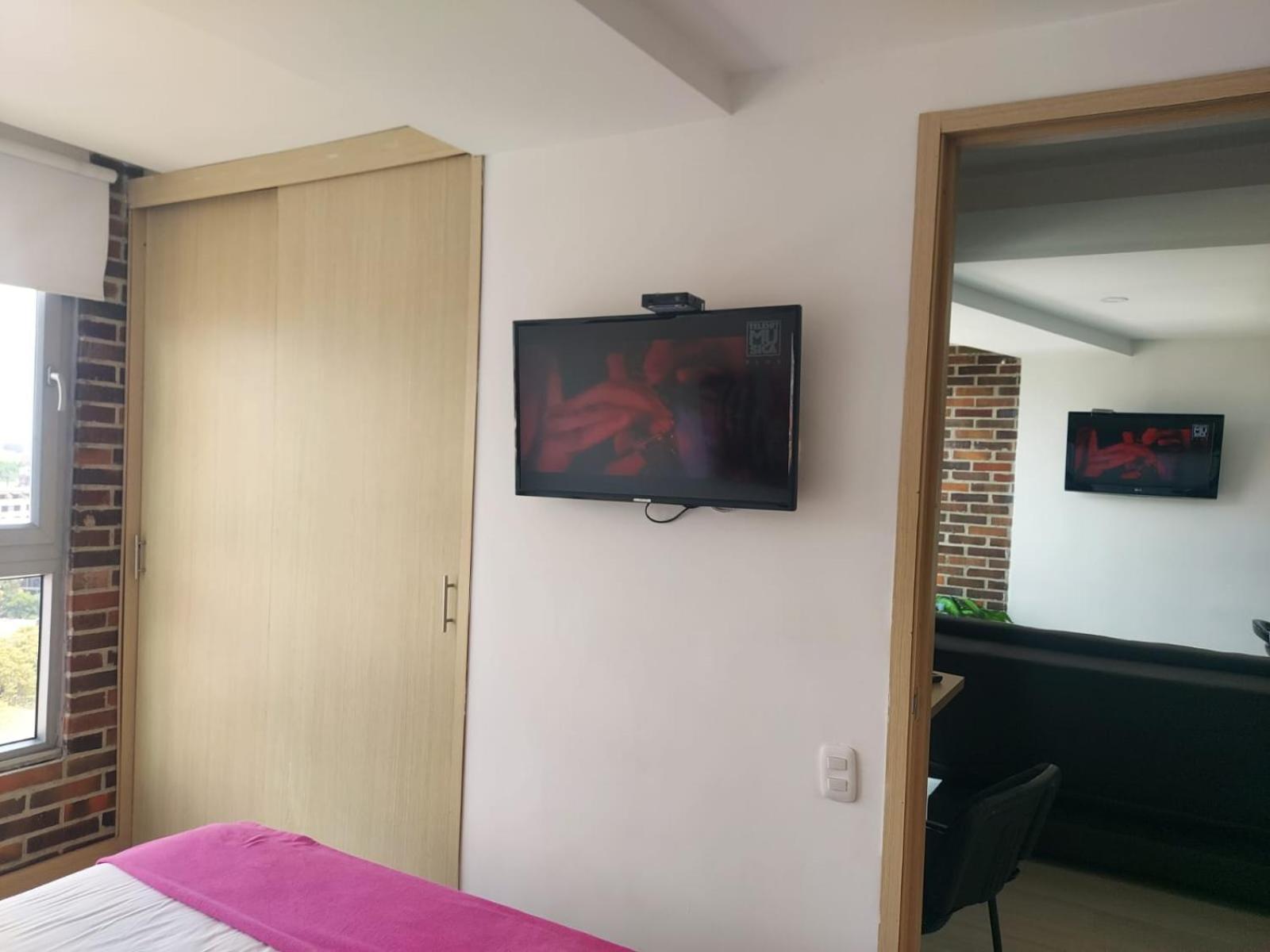 San Peter Suites 메딜린 외부 사진
